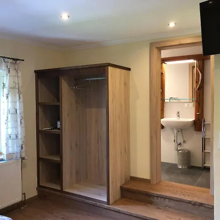 Gaestehof Annerl Apartman