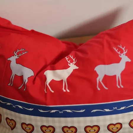 Gaestehof Annerl 로스레이텐